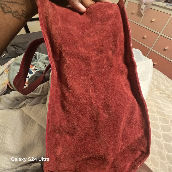 Red Leather AND Suede Tote Bag - Picture 4 of 7